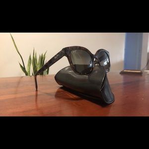 Maui Jim Honey Girl Sunglasses